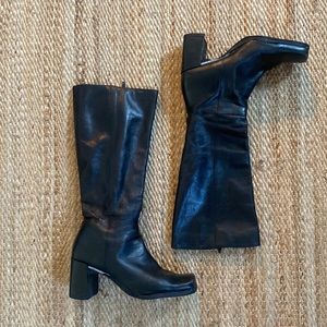 Knee High black leather vintage boots